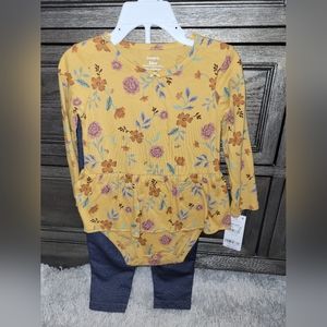 Carter's 24 month onesie set with pants